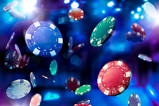 kompas138 login mobile app interface showing slot games and live casino options